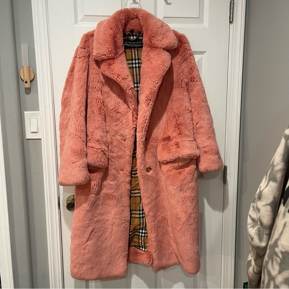 Burberry Pink Teddy Faux Fur Coat - Picture 4 of 14